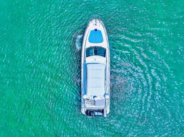 60ft Azimut “LL ON THE ROCKS” 💙 | Miami Party Yacht - Free Hour 3 %MAlquiler de yates en Miami%