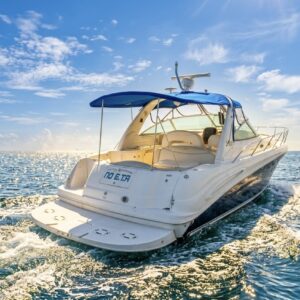 45ft Sea Ray Sundancer Yacht Charter Miami 🌴 | Luxury Private Rental