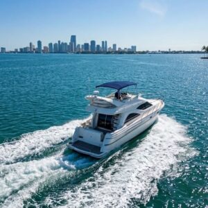 Miami desayuno catering 🍳🥐 Yacht-ready desayuno y brunch menús, pasteles, barras de café y bocados ligeros para las cartas de la mañana y salidas corporativas. 11 Alquiler de Yate Exsea Mer 55 en Miami