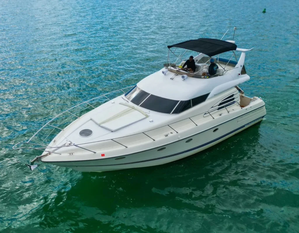 Sunseeker Manhattan