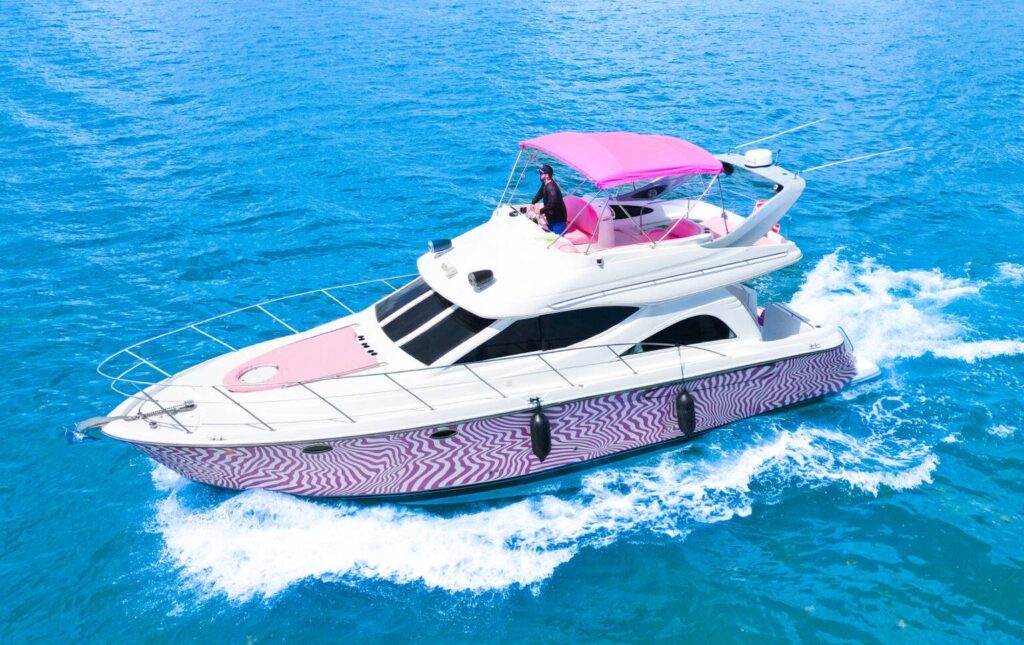 50ft Pink Maxum “Barbie”